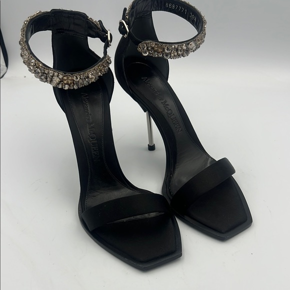 Alexander McQueen Embroidered Double Strap Sandal in Black/silver Size 39 & 39.5